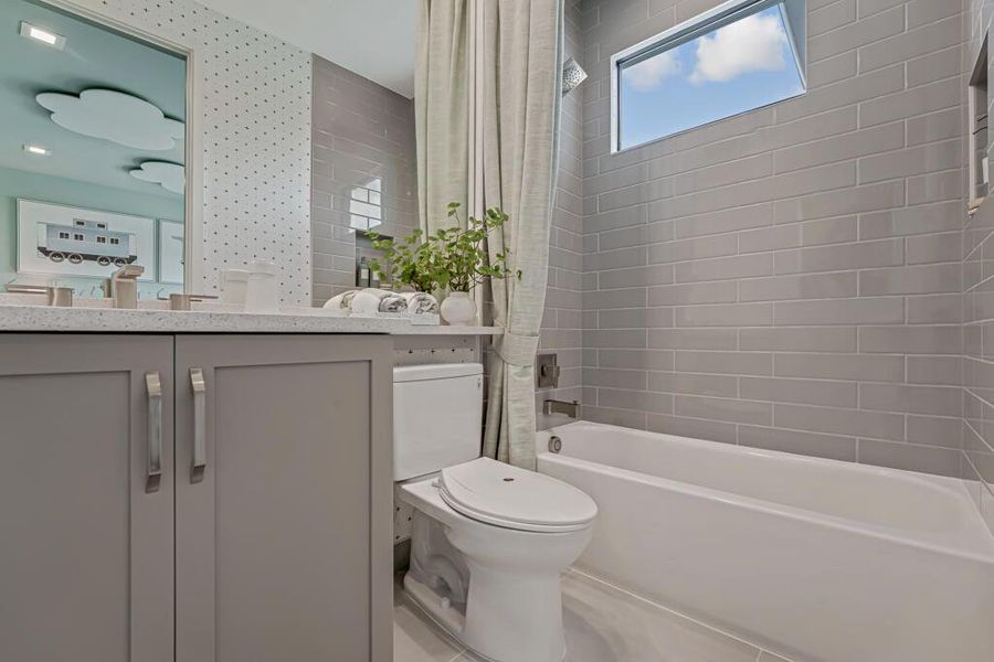 Furnished interior view inside a new home in Apex at Avenir, Palm Beach Gardens (Image 7).