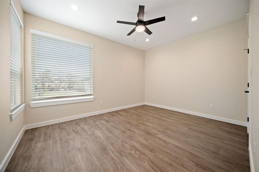 Spacious, unfurnished interior of a new home in , Dallas (Image 24).