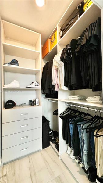 second bedroom walking closet