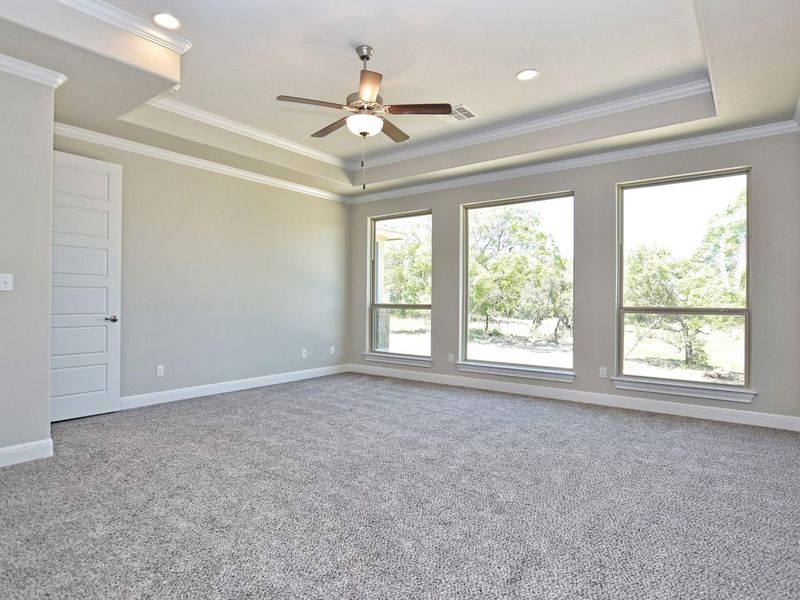 Representative unfurnished interior of a home built from the San Simeon I by Giddens Homes in Clearwater Ranch, Liberty Hill (Image 383).