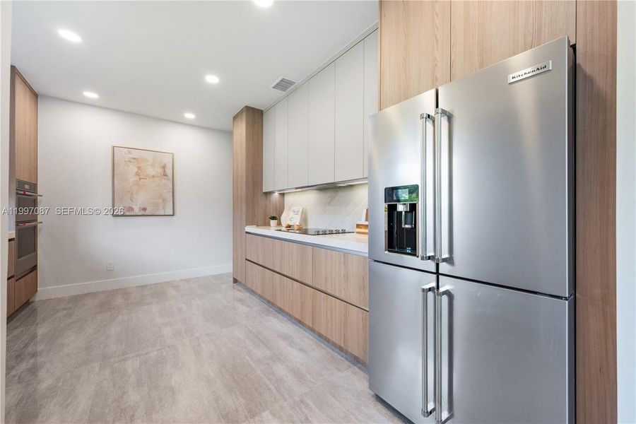 Furnished interior view inside a new home in , Miami Beach (Image 19). Furnished interior view inside a new home in , Miami Beach (Image 19).