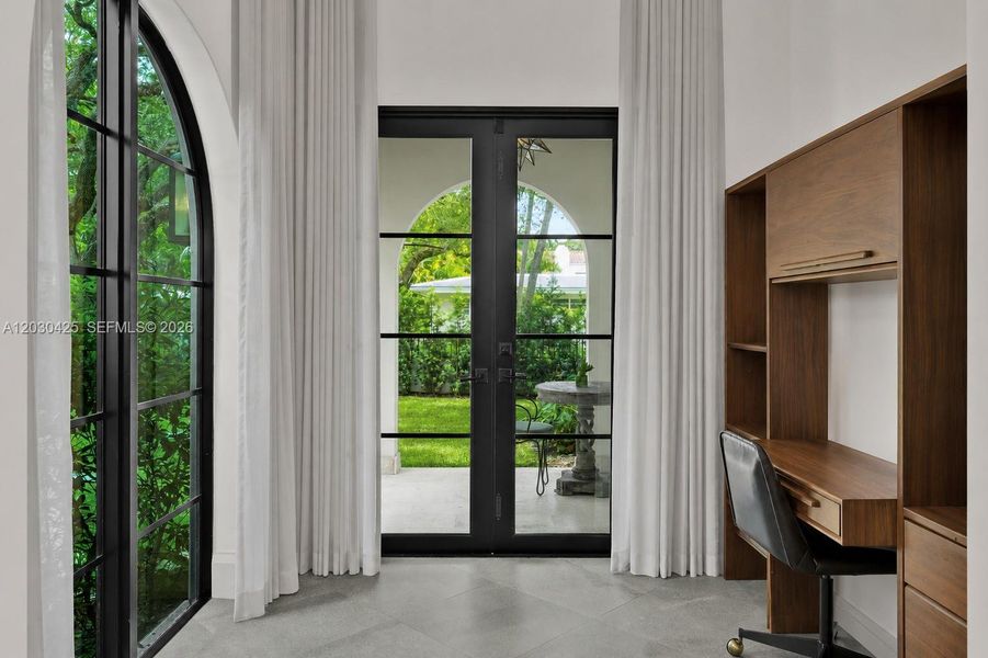 Furnished interior view inside a new home in , Coral Gables (Image 7). Furnished interior view inside a new home in , Coral Gables (Image 7).