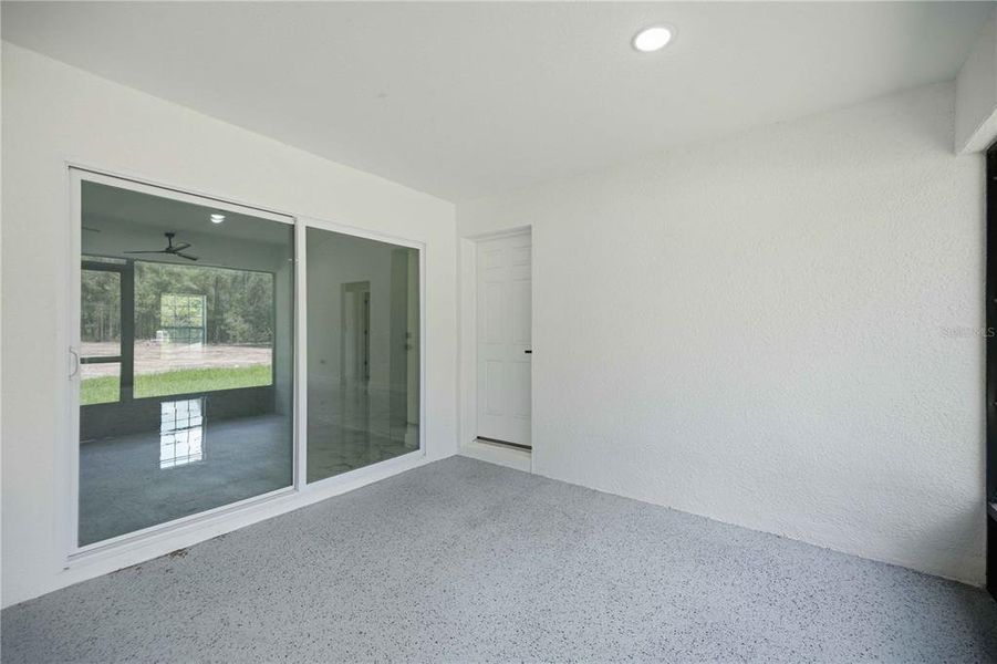 Spacious, unfurnished interior of a new home in , Dunnellon (Image 12). Spacious, unfurnished interior of a new home in , Dunnellon (Image 12).