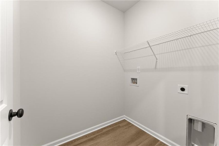 Spacious, unfurnished interior of a new home in , Lula (Image 40).