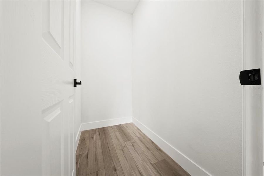 Spacious, unfurnished interior of a new home in , Dunnellon (Image 30).