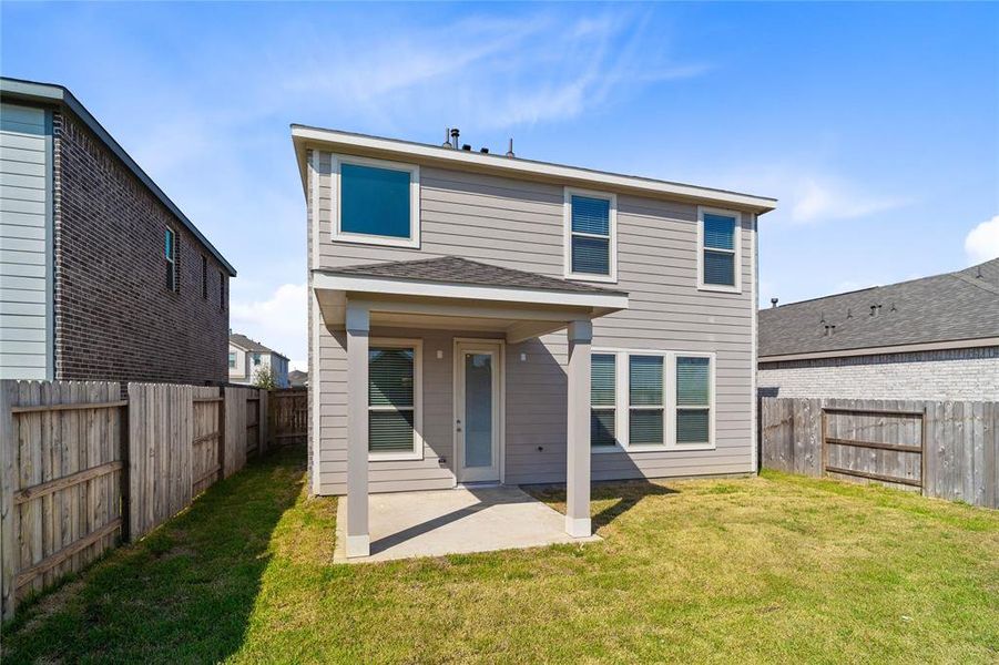 Come and see this spacious backyard. There is plenty of room for the kids to play and adults to relax! Perfect for your outdoor living space, patio furniture, bbq pit, and so much more. The possibilities are endless!