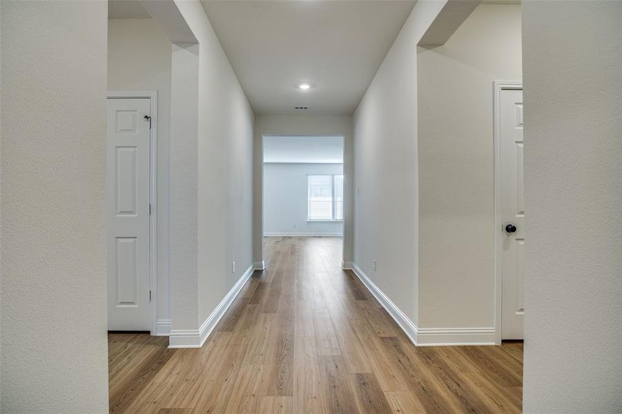 Spacious, unfurnished interior of a new home in The Preserve Estates, Justin (Image 19).