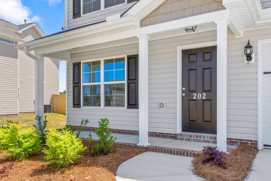 Representative exterior details of a home built from the Dayton by Keystone Homes NC in The Wilcox, Greensboro (Image 35).
