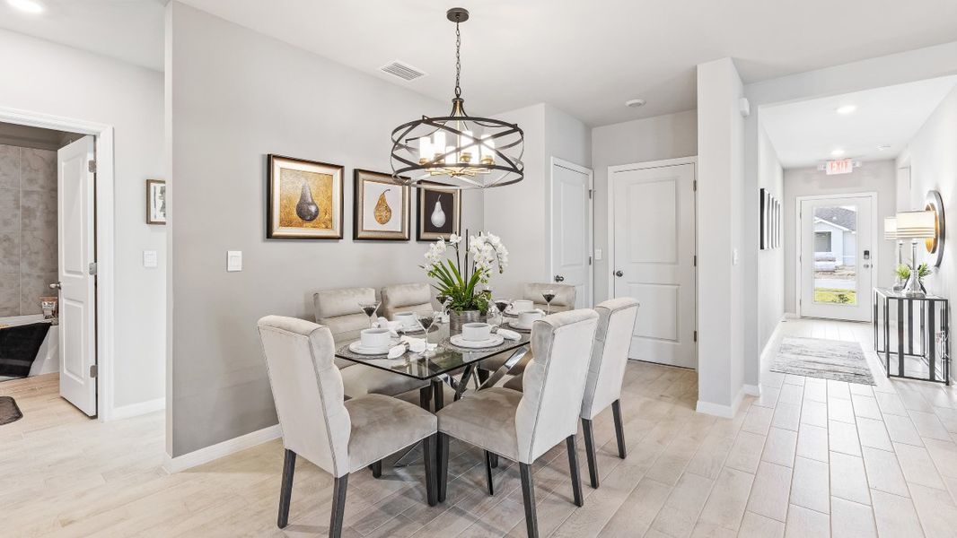 Representative furnished interior of a home built from the LAKESIDE by D.R. Horton in Coral Lakes - Tradition & Express, Punta Gorda (Image 9).