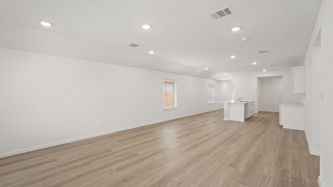 Spacious, unfurnished interior of a new home in Presswoods, Splendora (Image 15).