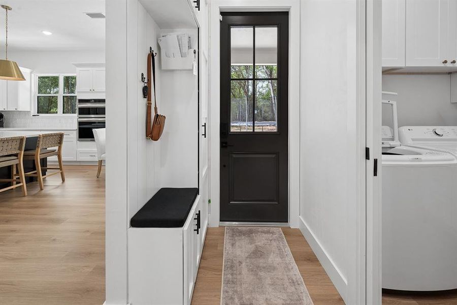 Furnished interior view inside a new home in , Fort White (Image 40).