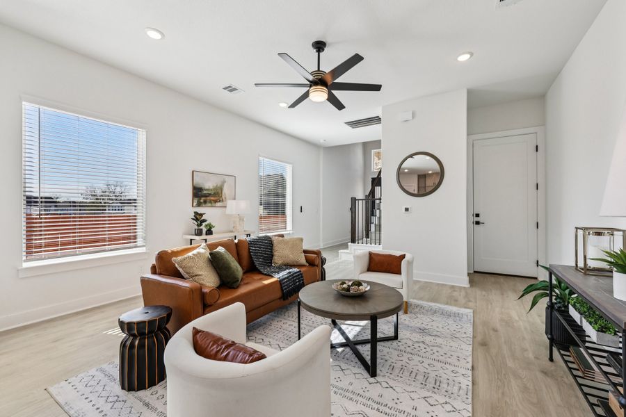Furnished interior view inside a new home in Foxfield, Austin (Image 8).