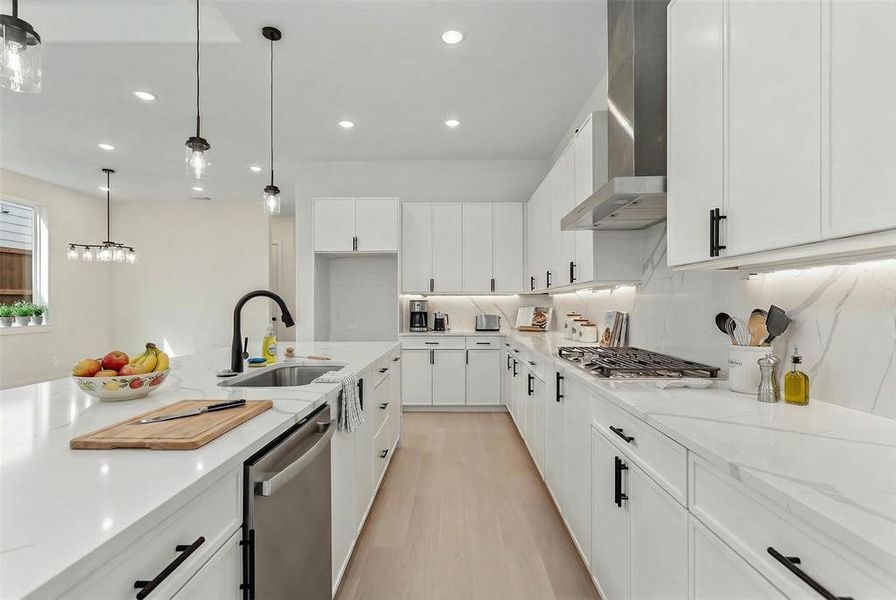 Furnished interior view inside a new home in , Dallas (Image 19).