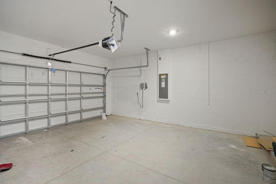 Spacious, unfurnished interior of a new home in Hammock at Two Rivers, Zephyrhills (Image 27). Spacious, unfurnished interior of a new home in Hammock at Two Rivers, Zephyrhills (Image 27).