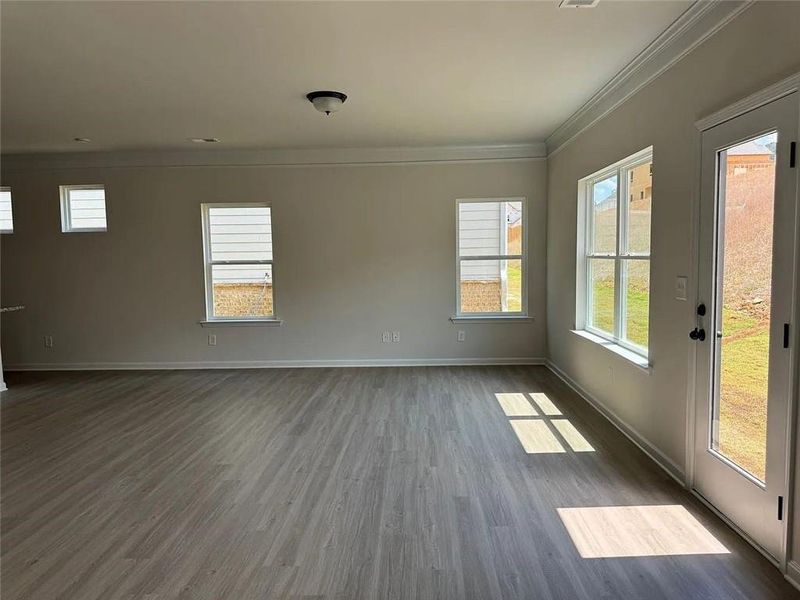 Spacious, unfurnished interior of a new home in , Cartersville (Image 18).
