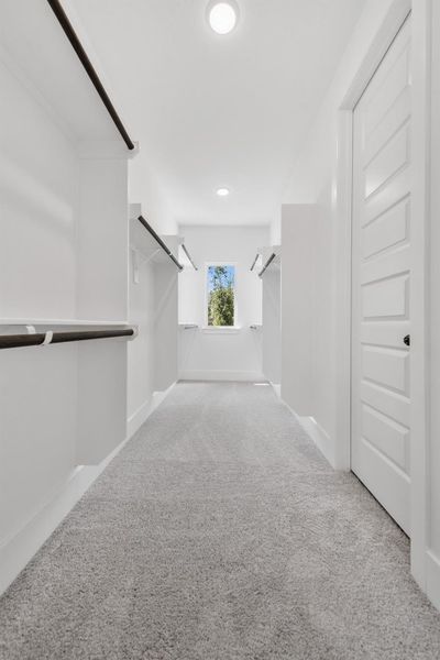 Representative image. Features, specifications, selections and colors may vary.