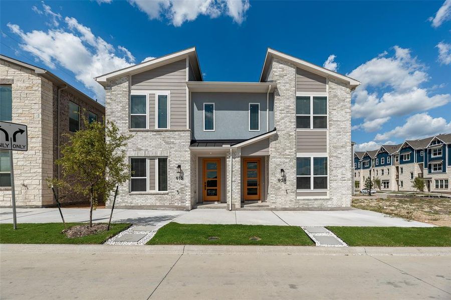 Image 30 of a home in Collin Creek.