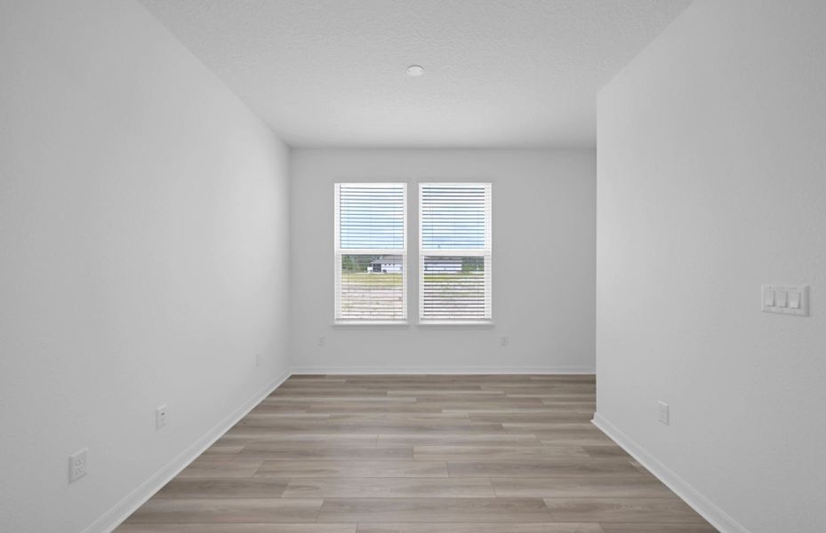 Spacious, unfurnished interior of a new home in Del Webb Wildlight, Yulee (Image 13). Spacious, unfurnished interior of a new home in Del Webb Wildlight, Yulee (Image 13).