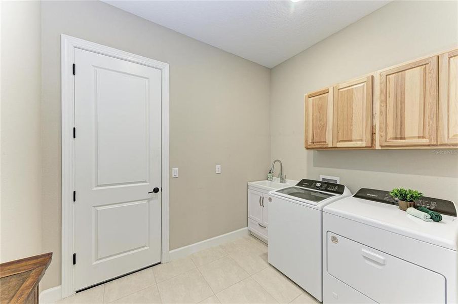 Furnished interior view inside a new home in , Sarasota (Image 10). Furnished interior view inside a new home in , Sarasota (Image 10).