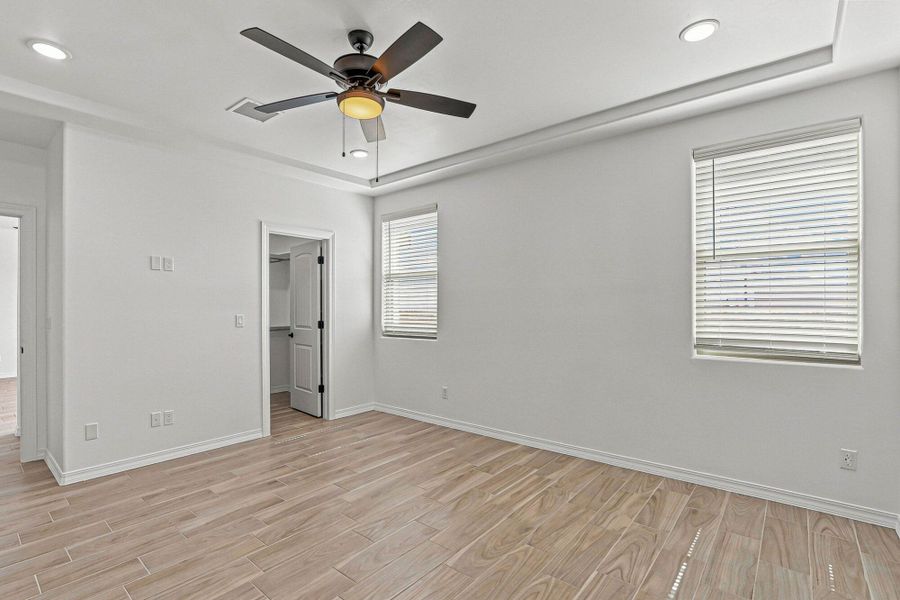 Spacious, unfurnished interior of a new home in Emerald Estates, Horizon City (Image 40). Spacious, unfurnished interior of a new home in Emerald Estates, Horizon City (Image 40).