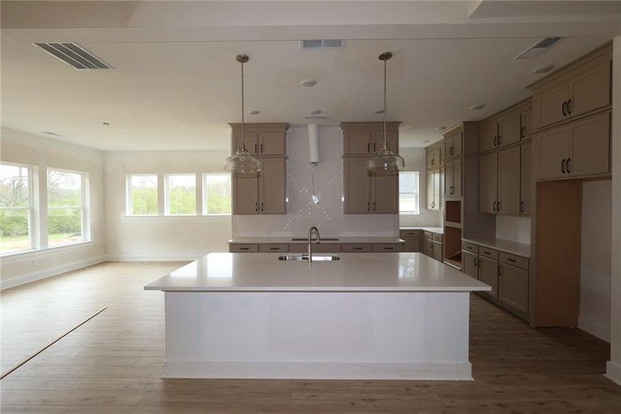 Image 11 of a home in Meadow Brook Farms.