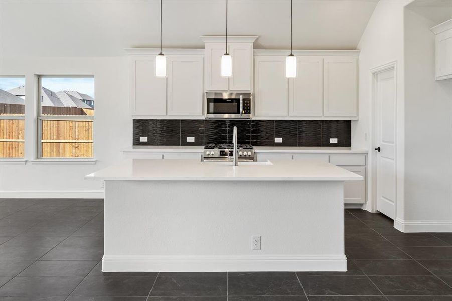 Furnished interior view inside a new home in Hampton Park, Glenn Heights (Image 9). Furnished interior view inside a new home in Hampton Park, Glenn Heights (Image 9).