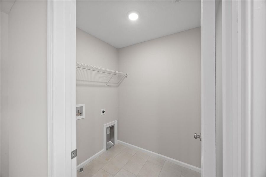 Spacious, unfurnished interior of a new home in Tillery Park, Grovetown (Image 26).