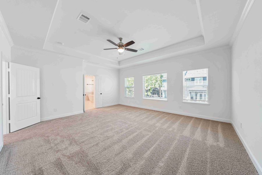 Representative unfurnished interior of a home built from the Warwick by Sandcastle Homes in Sunset Heights, Houston (Image 30). Representative unfurnished interior of a home built from the Warwick by Sandcastle Homes in Sunset Heights, Houston (Image 30).