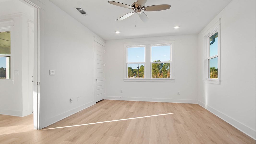 Spacious, unfurnished interior of a new home in Parkside, Santa Rosa Beach (Image 21). Spacious, unfurnished interior of a new home in Parkside, Santa Rosa Beach (Image 21).