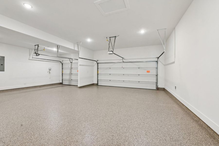 Spacious, unfurnished interior of a new home in Artavia, Conroe (Image 16).