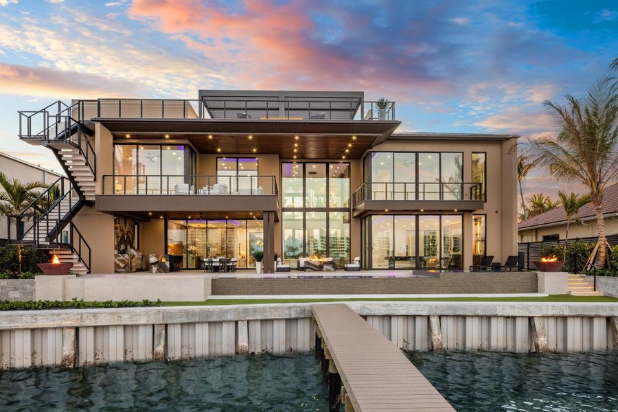 Twilight Exterior 11