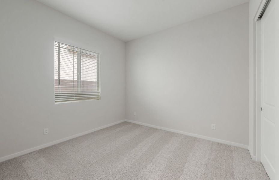 Spacious, unfurnished interior of a new home in Jorde Farms, Queen Creek (Image 22).