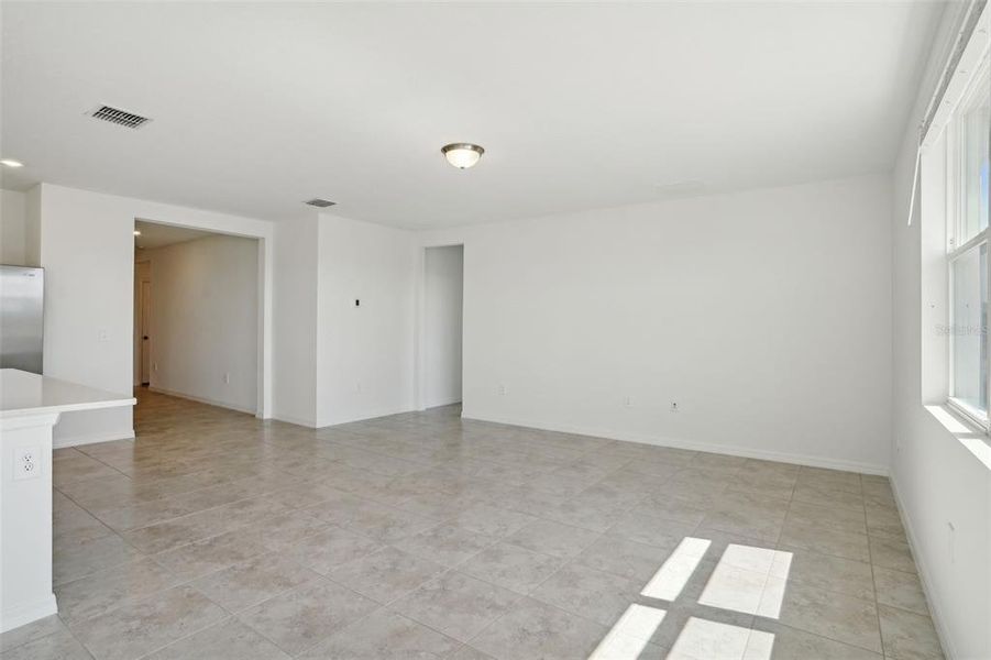 Spacious, unfurnished interior of a new home in Lake Deer Estates - Signature Series, Poinciana (Image 20). Spacious, unfurnished interior of a new home in Lake Deer Estates - Signature Series, Poinciana (Image 20).