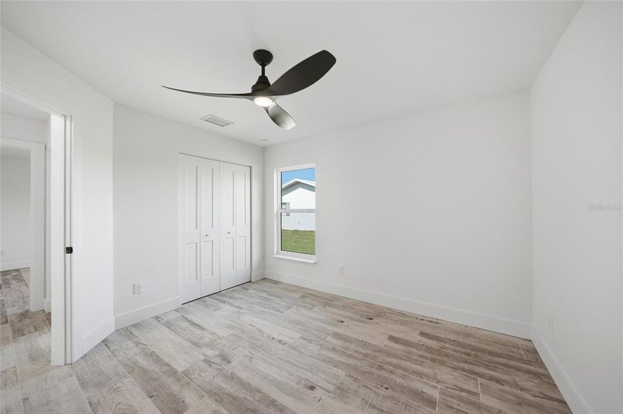 Spacious, unfurnished interior of a new home in , Arcadia (Image 34).