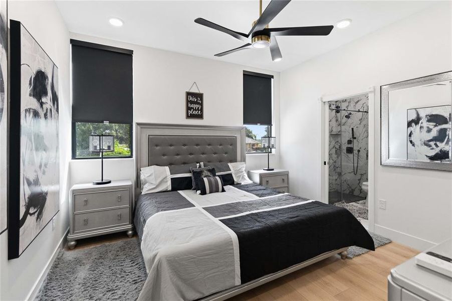 Furnished interior view inside a new home in , Groveland (Image 36).