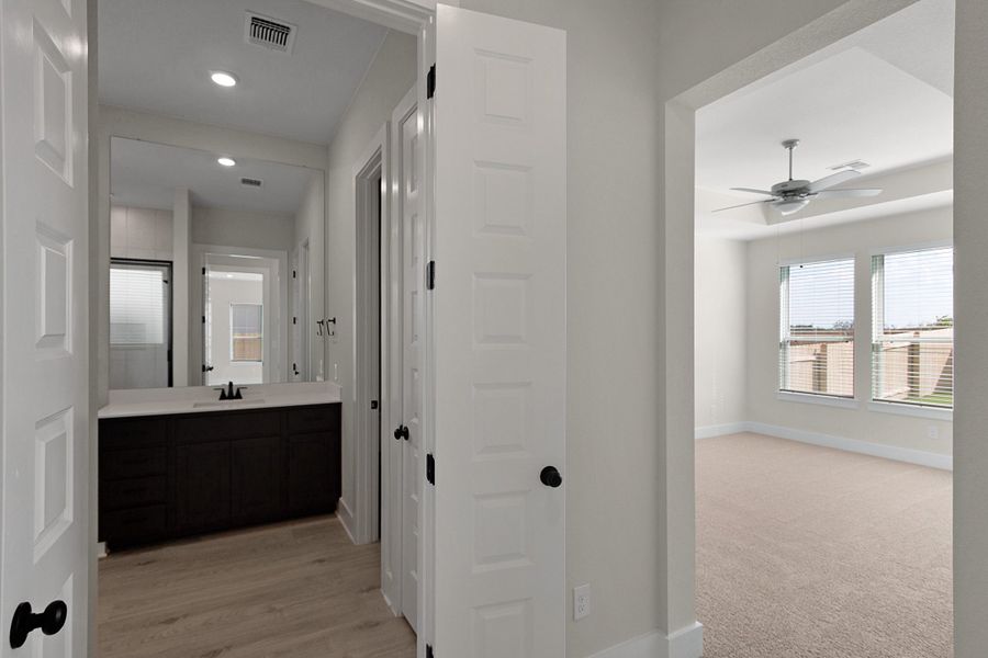 Spacious, unfurnished interior of a new home in Nolina, Georgetown (Image 48). Spacious, unfurnished interior of a new home in Nolina, Georgetown (Image 48).