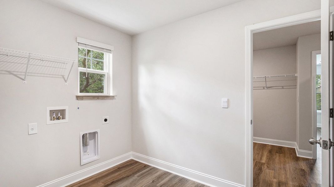 Spacious, unfurnished interior of a new home in Auberon Woods, Conway (Image 11).