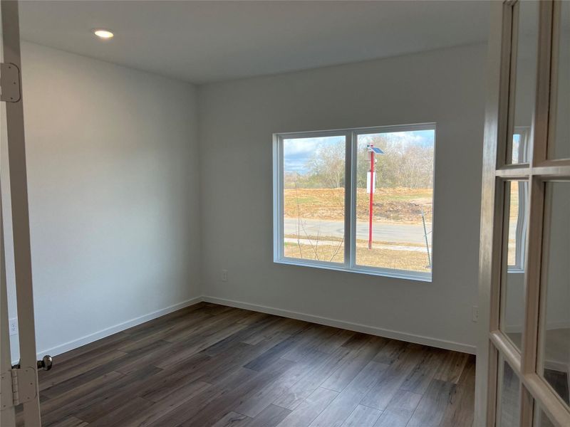 Pictures are representative of same floor plan - not the actual home Pictures are representative of same floor plan - not the actual home