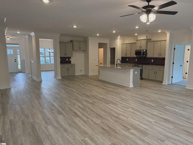 Spacious, unfurnished interior of a new home in Hidden Lake Estates, Greenville (Image 10).