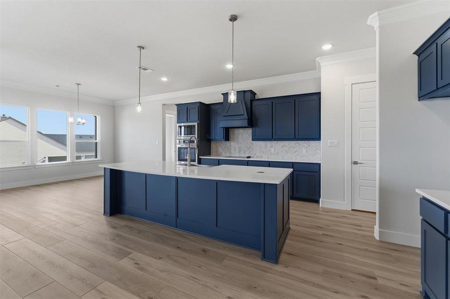 Furnished interior view inside a new home in Eagle Ridge Estates, Weatherford (Image 9).