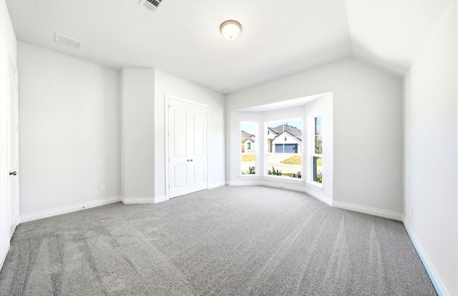 Spacious, unfurnished interior of a new home in The Highlands 55′, Porter (Image 30).