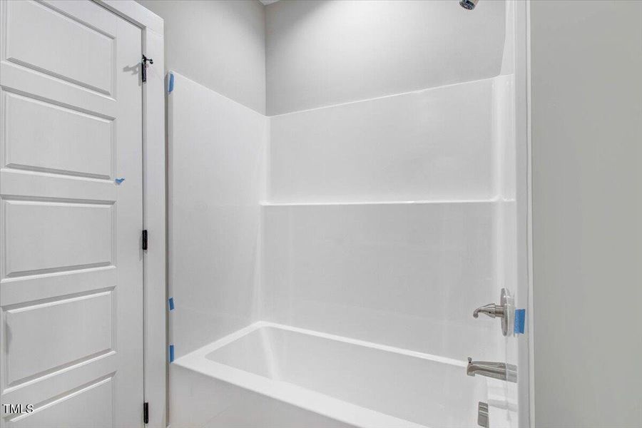 28-9791 Stricklands Crossroads Rd-28