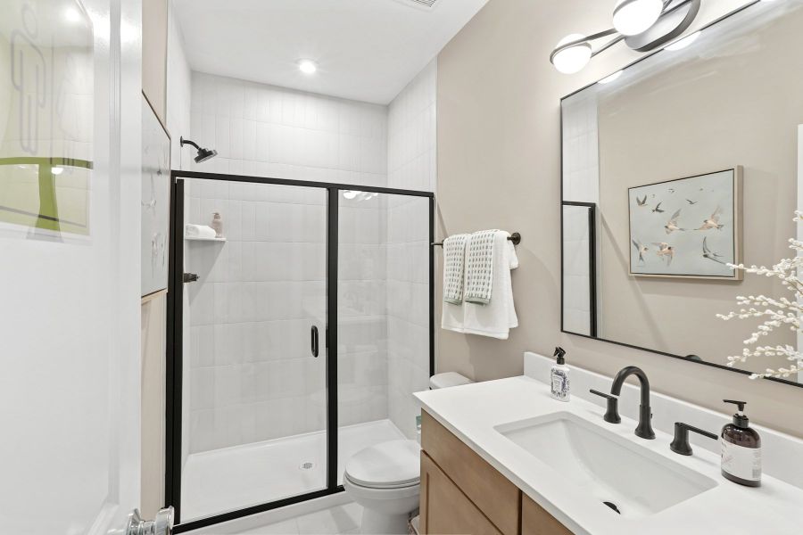 Representative furnished interior of a home built from the Piper by Tri Pointe Homes in Twinleaf Townes, Chapel Hill (Image 16).