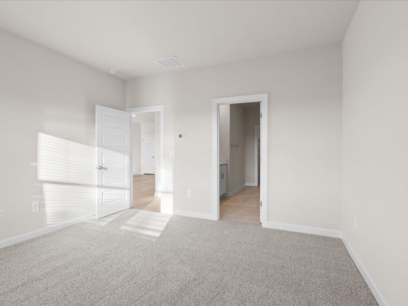 Spacious, unfurnished interior of a new home in Brayfield Manor - Heritage Collection, Wellford (Image 15).