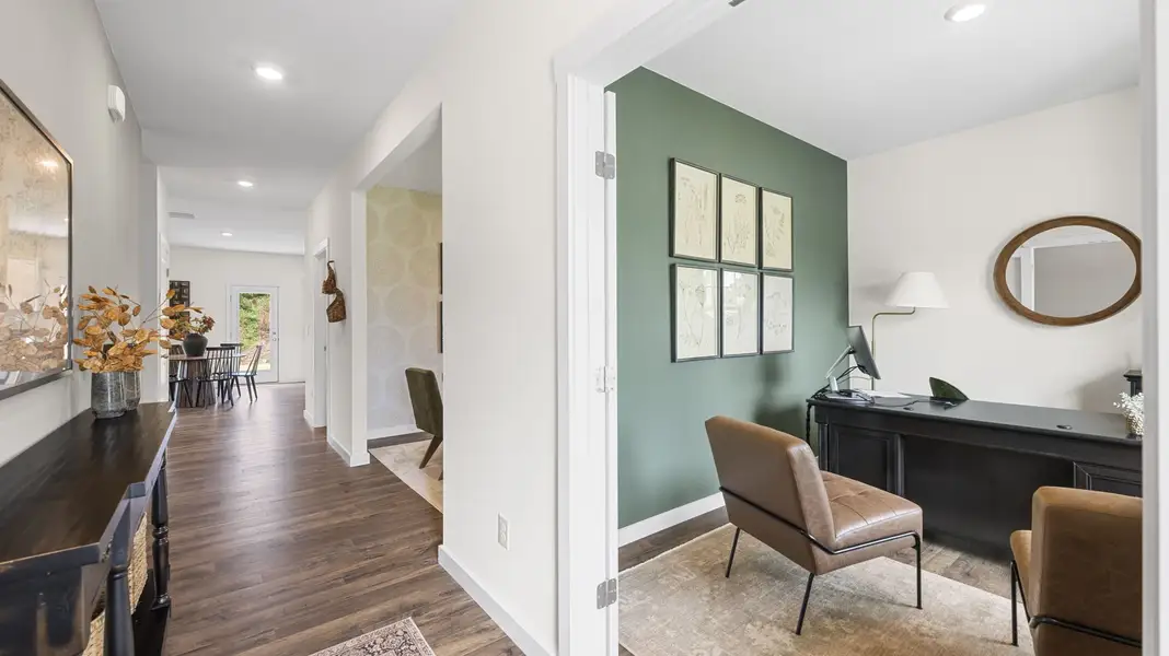 Furnished interior view inside a new home in Fairview Hills, Cleveland (Image 4).