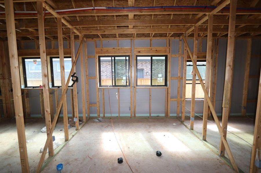 Spacious, unfurnished interior of a new home in Sienna 65' Homesites, Missouri City (Image 21).