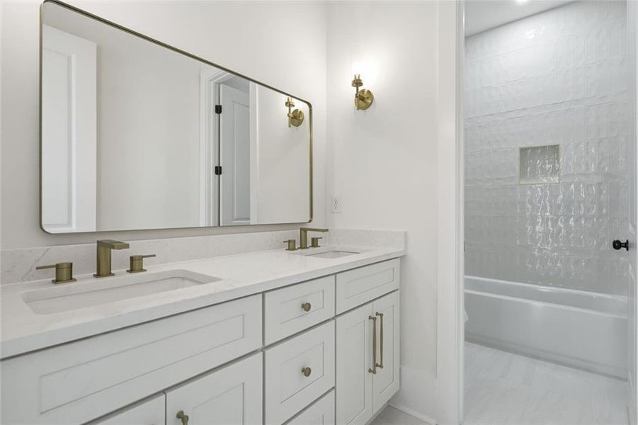 Furnished interior view inside a new home in , Clermont (Image 10). Furnished interior view inside a new home in , Clermont (Image 10).