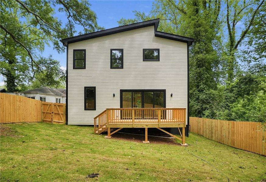 Exterior details and patio area of a home in , Atlanta (Image 28).