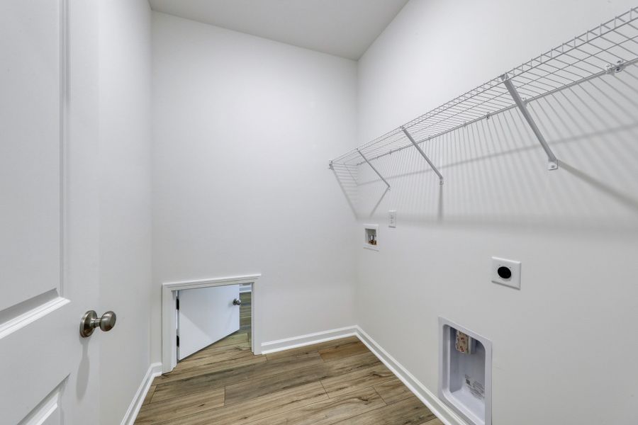 Spacious, unfurnished interior of a new home in Jordan Grove, Conway (Image 30).