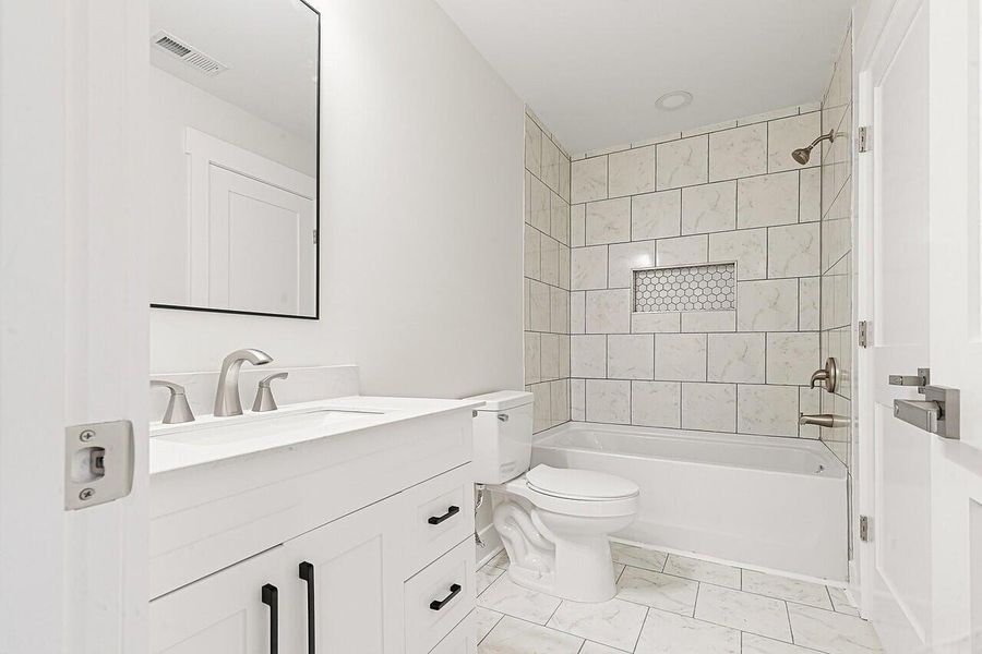 Furnished interior view inside a new home in , Manning (Image 17).